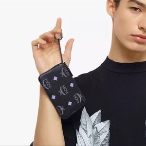 MCM Dahlia purple color splash logo leather key pouch